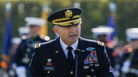 Entlassung des Generals George: Auswirkungen auf die US-Armee