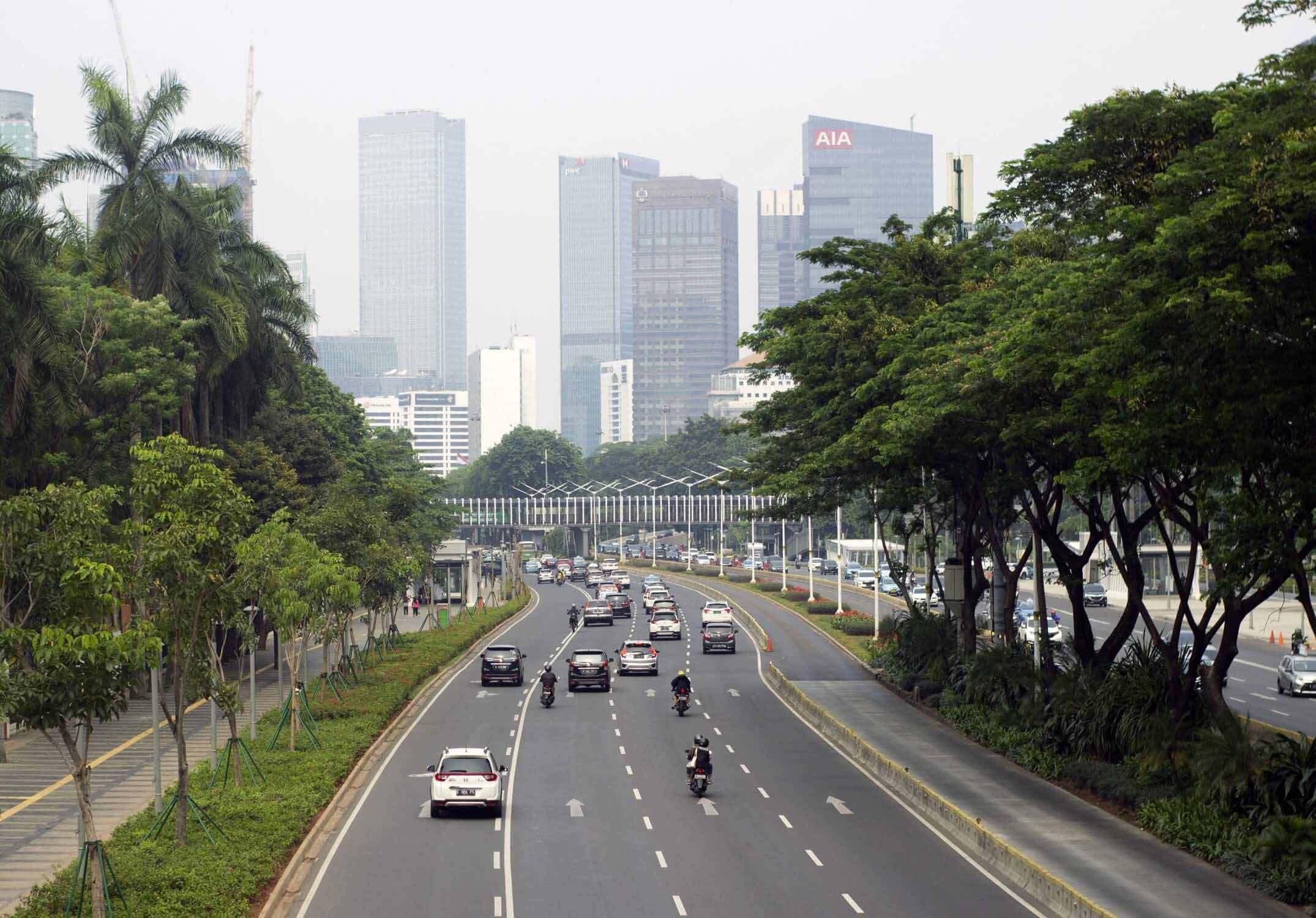 إمدادات كهربائية لمركز بيانات في إندونيسيا