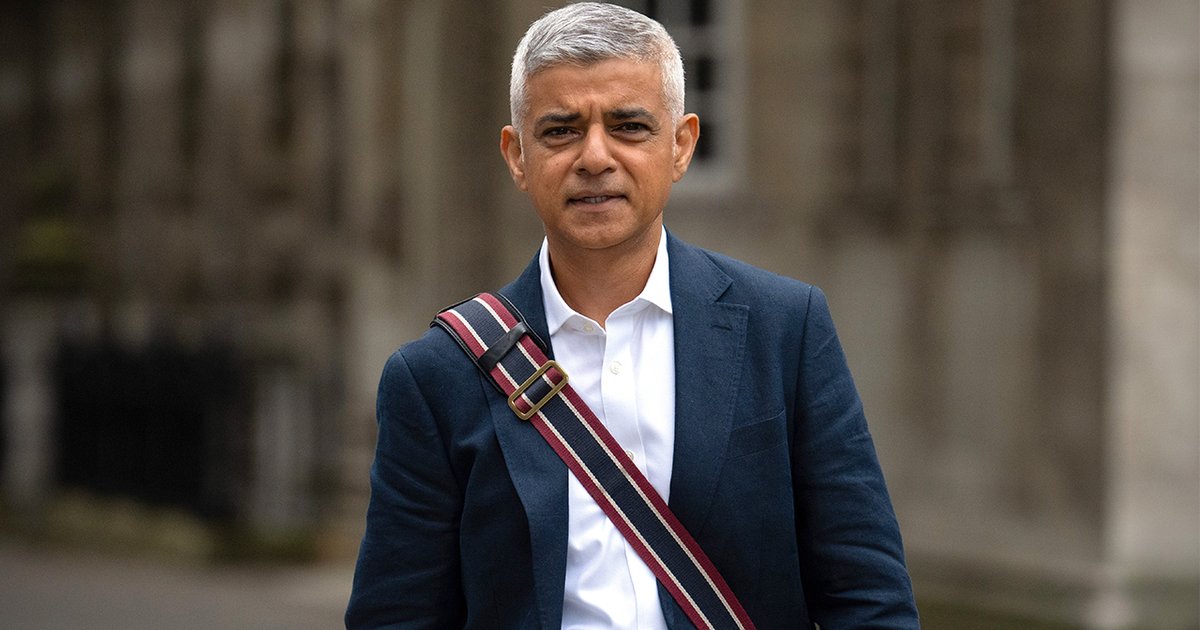 حادثة ترك حقيبة أسلحة خارج منزل عمدة لندن