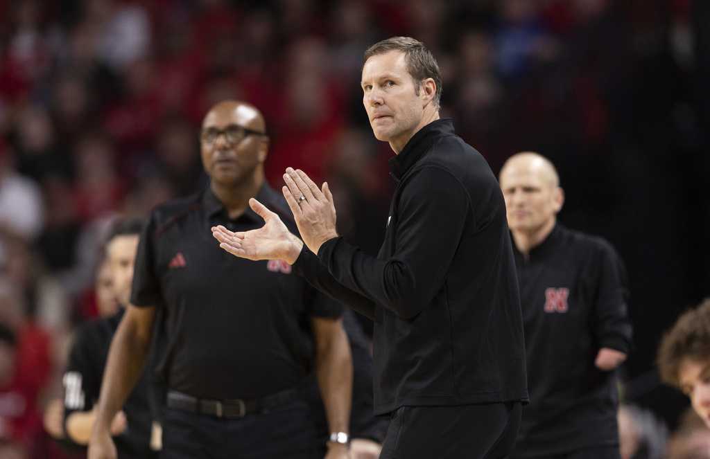 Fried Hoiberg als bester Trainer im Basketball ausgezeichnet