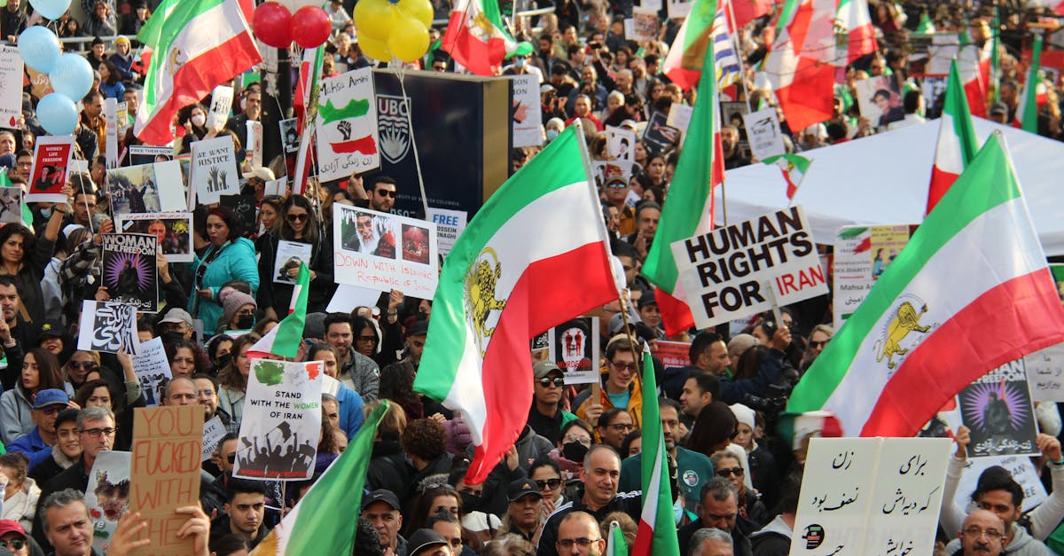 إسرائيل تدعم قرار ترامب بتعليق الغارات على إيران