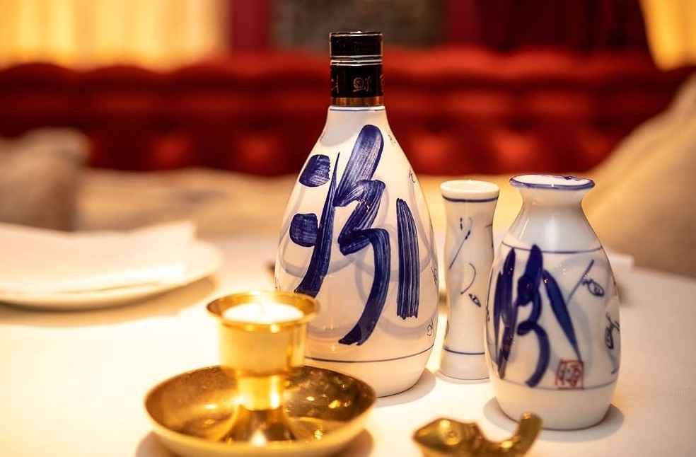 Fenjiu: مشروب ثقافي يجمع العائلات الصينية حول العالم
