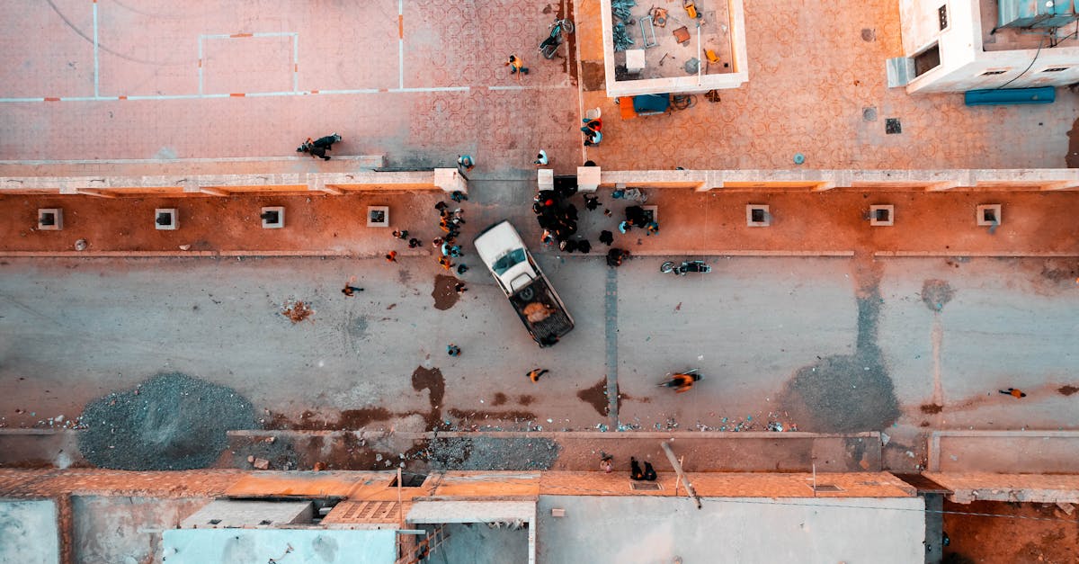 Attaque Houthi sur des cibles israéliennes par missiles