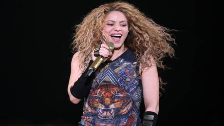 شاکیرا خپل حفل په مصر کې تر 2026 پورې ځنډوي