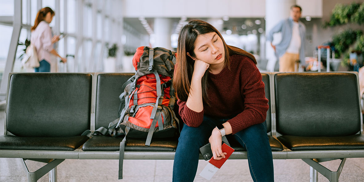 Flight Delay from Pekanbaru to Jakarta for 5 Hours