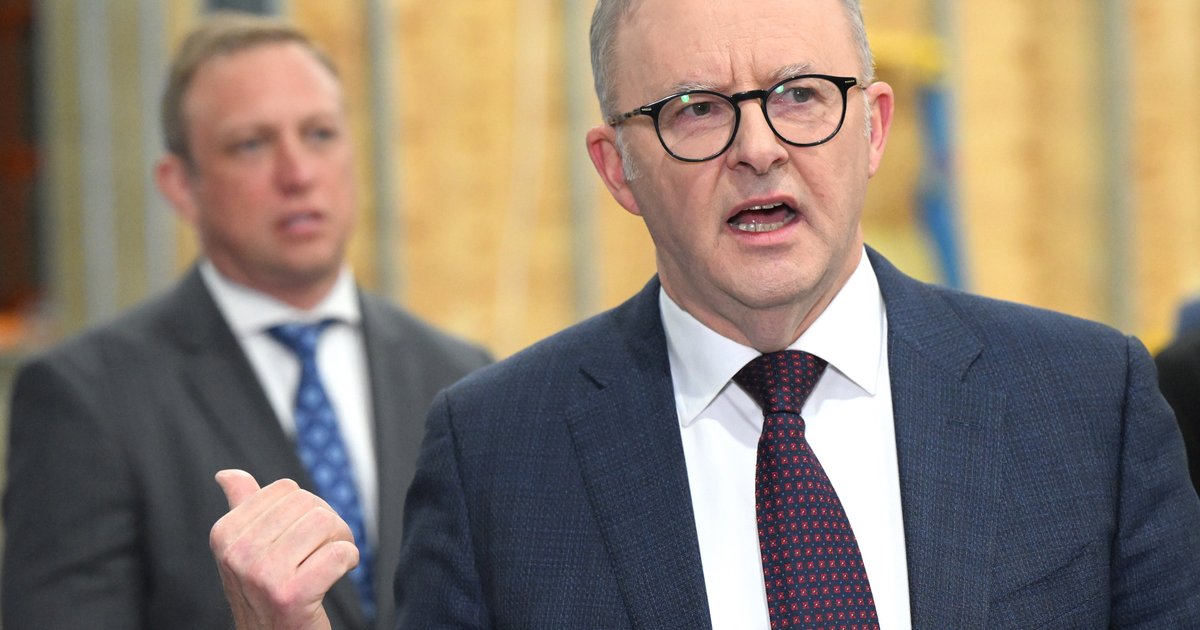 Iranian ambassador refuses to leave Lebanon despite withdrawal