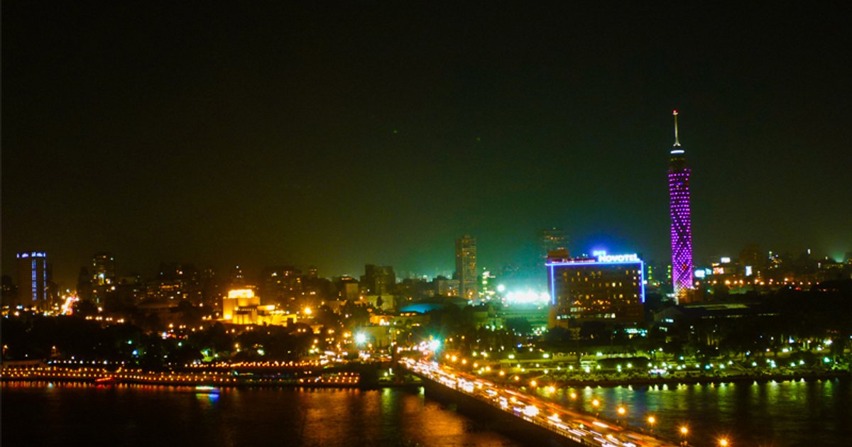 بستن مغازه‌ها در قاهره و تأثیر آن بر زندگی شبانه