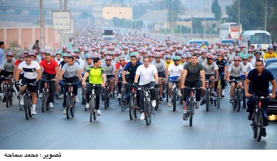 طلاب الإعلام في القاهرة يطلقون حملة توعية بمنتجات الأطفال المستدامة