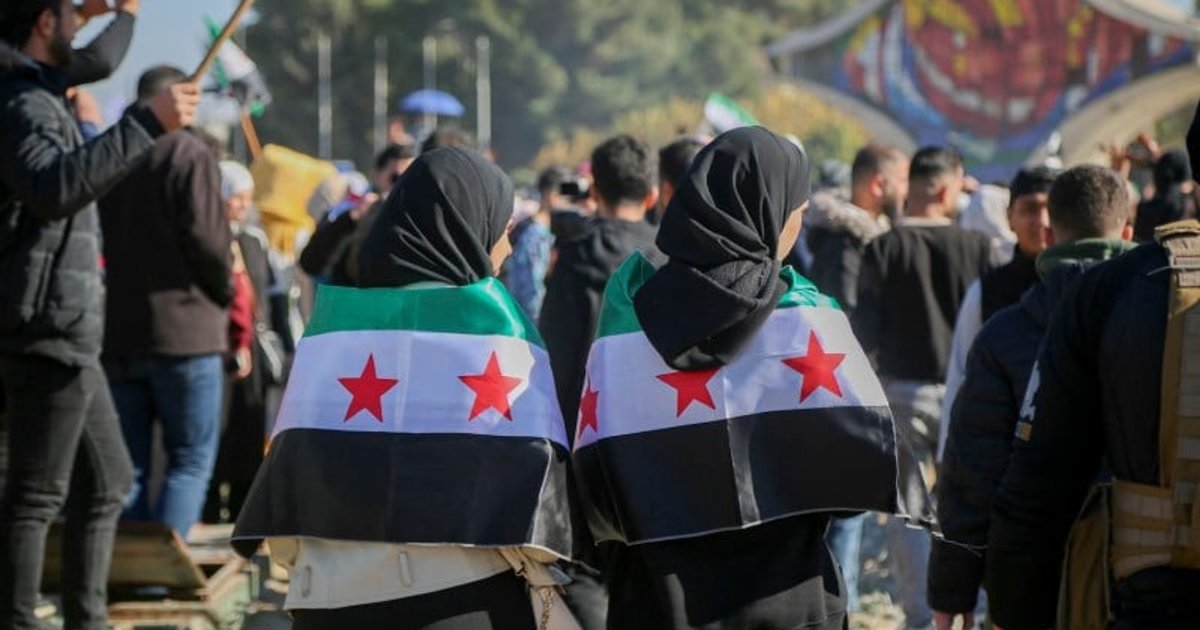 سورية الجديدة: أزمة الهوية والديمقراطية
