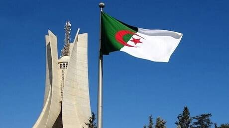 الجزائر ترفض العنف في مالي وتؤكد على مبادئها