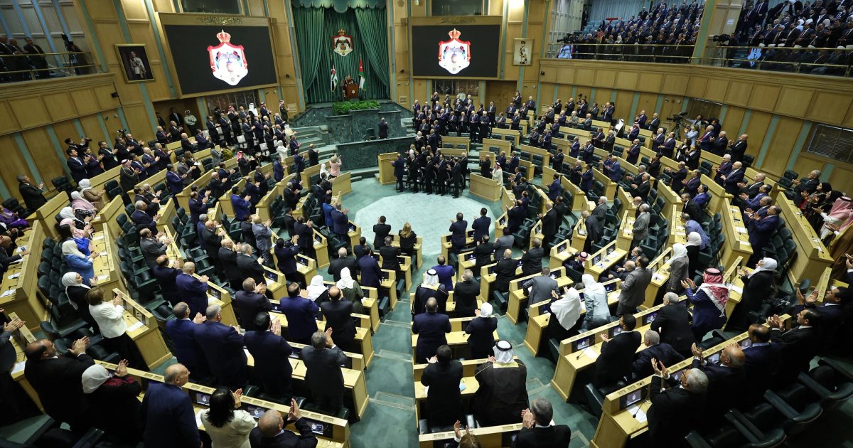 ردود على مقال "دورة برلمانية محدودة المخرجات"