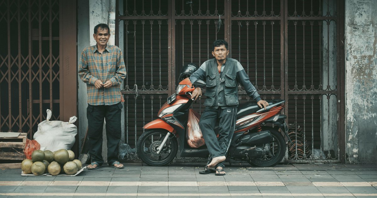 تنظيم الباعة الجائلين في جاكرتا