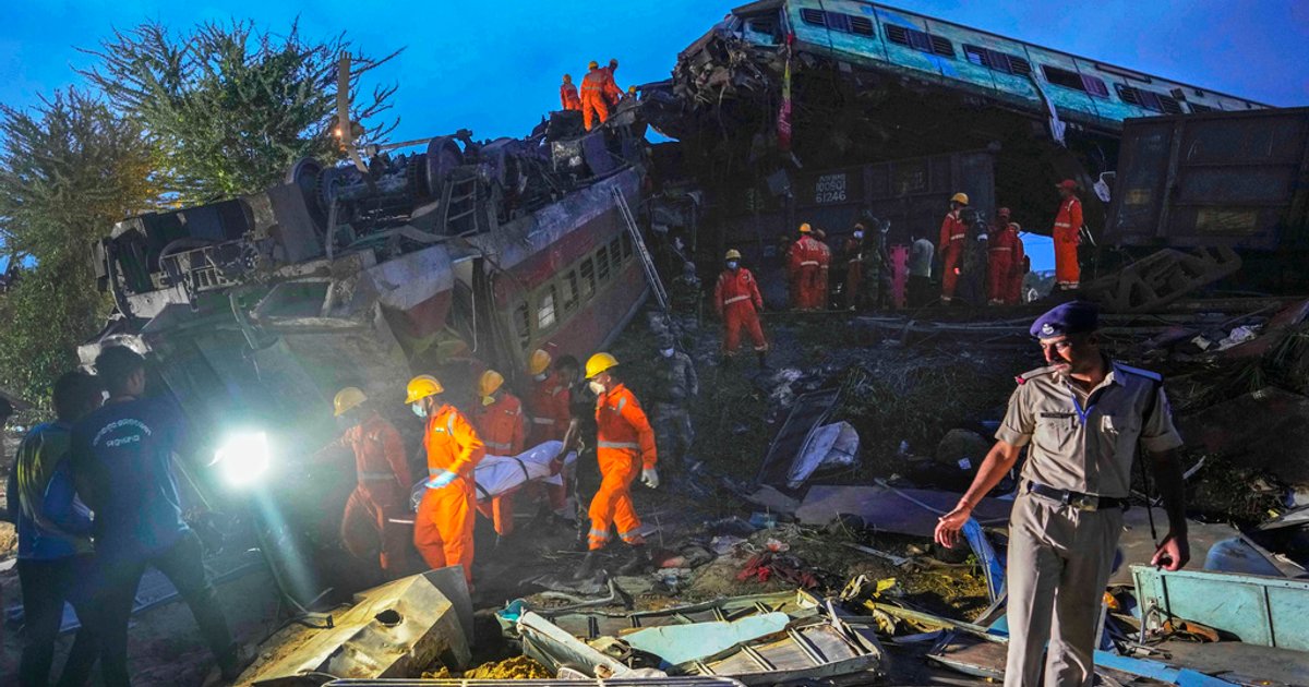 حادث قطار في بيكاسي: تعازي الرئيس الإندونيسي