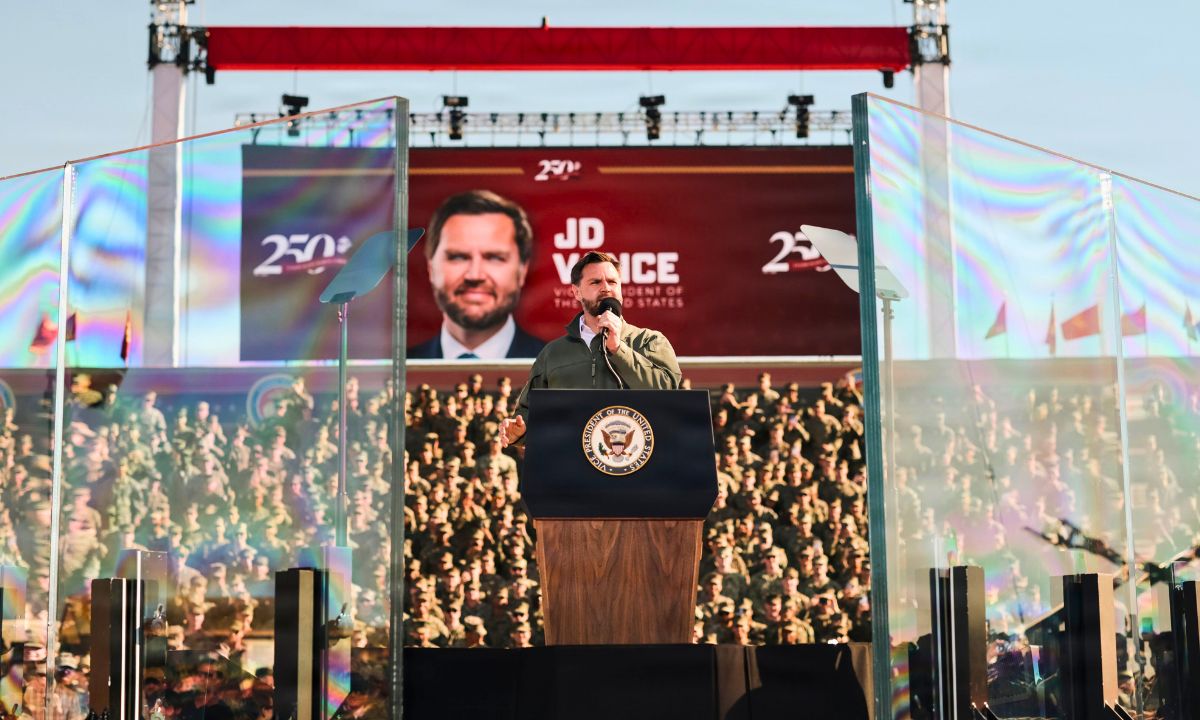 Incendie à Dubaï causé par un éclat d'interception