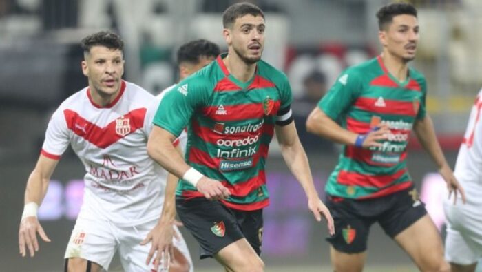 Affrontement entre le CR Belouizdad et la JS Kabylie