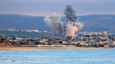 Israeli army attacks Hezbollah targets in Lebanon
