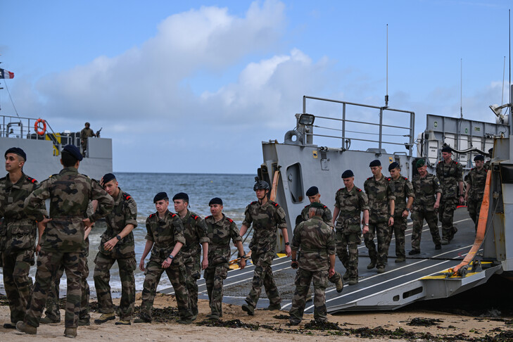 زيادة ميزانية الدفاع الفرنسية إلى 39 مليار دولار
