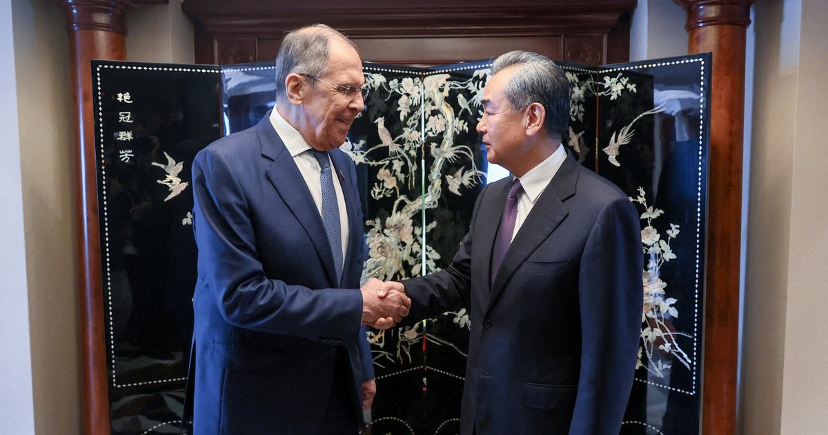China and Russia: Efforts to Ease Middle East Tensions