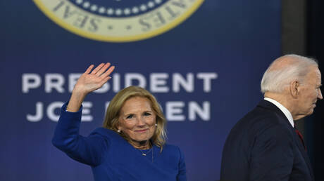 Un agent des services secrets se blesse à l'aéroport