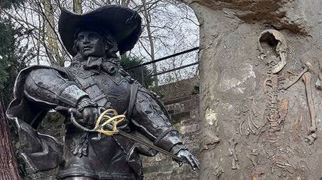 Entdeckung eines Skeletts von D'Artagnan in den Niederlanden