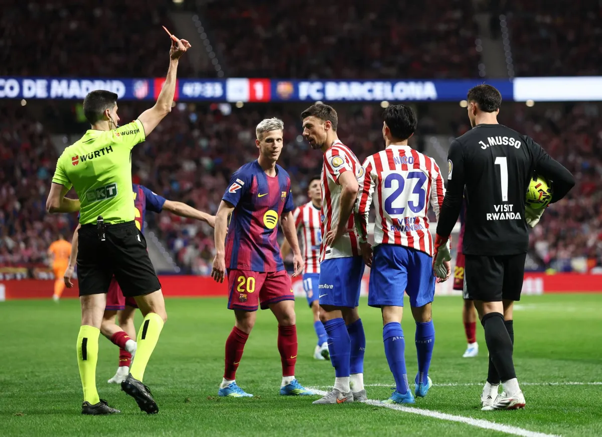 Atletico Madrid protestiert gegen Schiedsrichter nach Niederlage