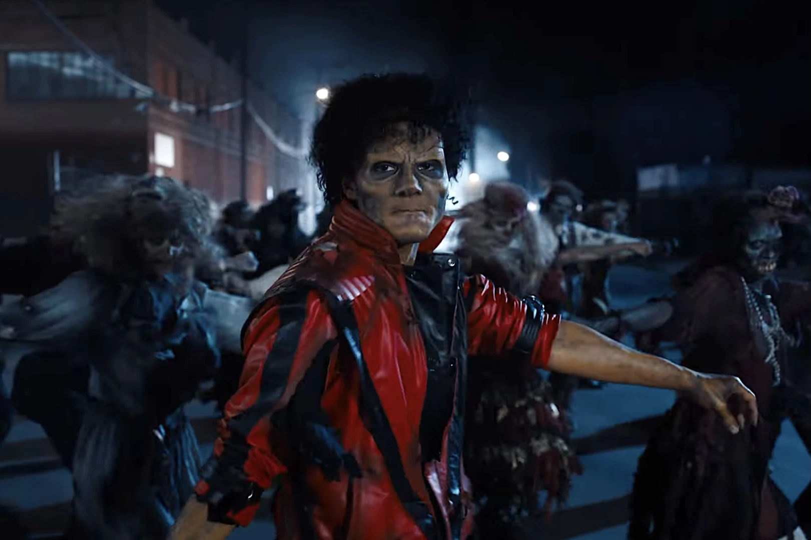 فيلم مايكل جاكسون يحطم الأرقام القياسية في شباك التذاكر