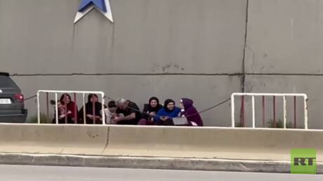 Families flee Jnah in Beirut after Israeli threats