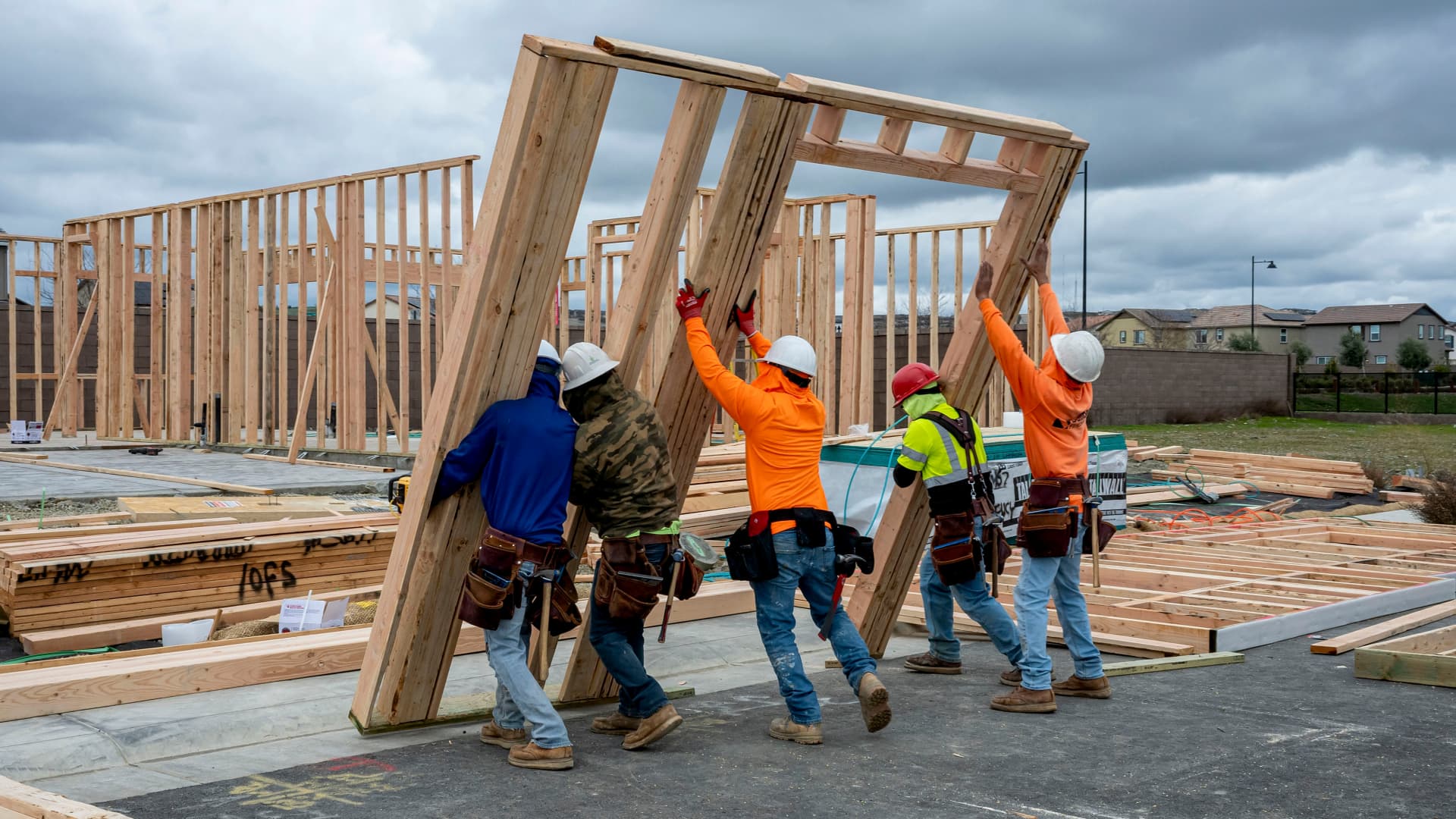 Trump impose un embargo sur les investisseurs immobiliers