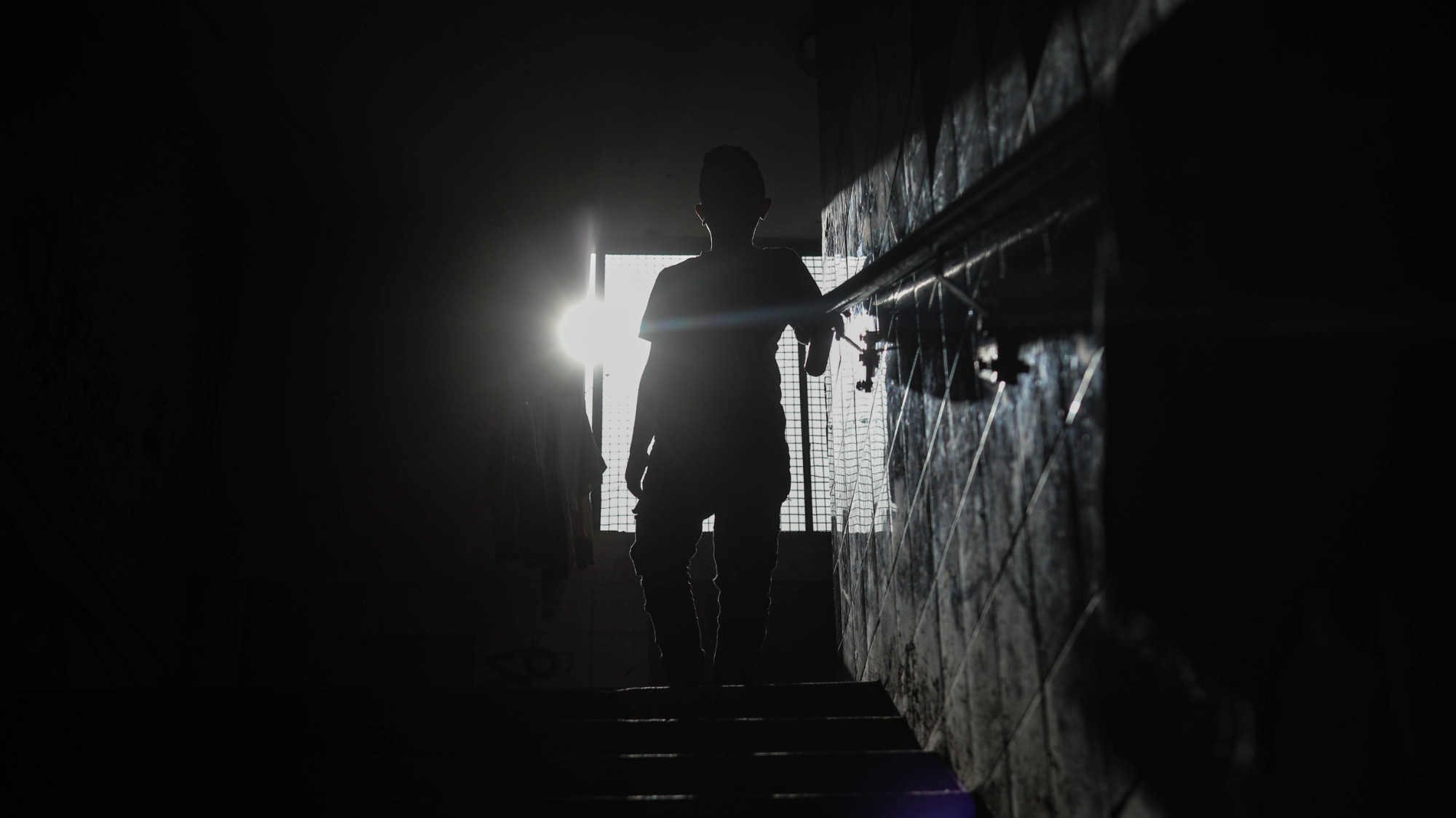 أزمة الكهرباء في غزة وتأثيرها على الحياة اليومية