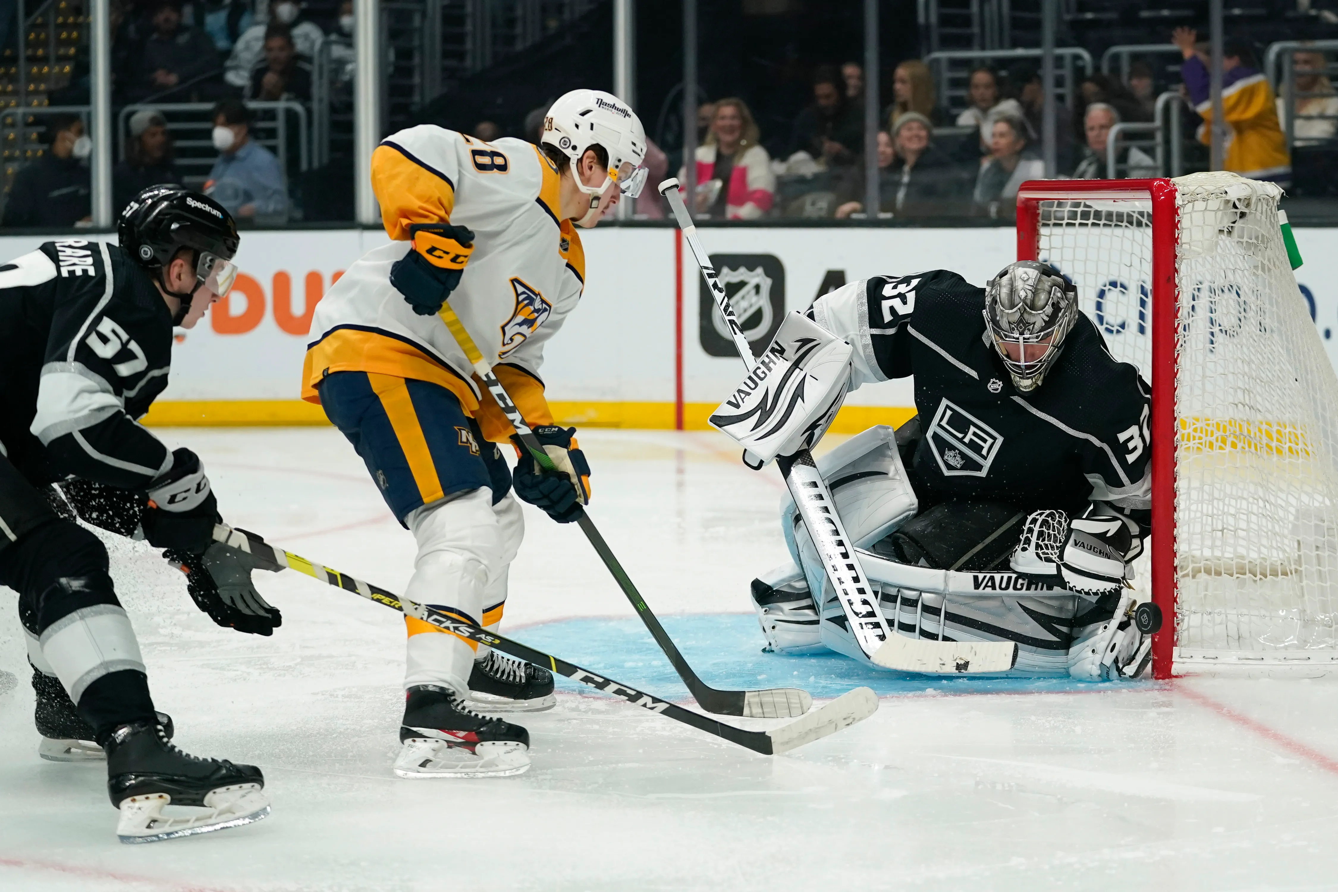 كينغز يتفوق على بريداتورز في مباراة مثيرة