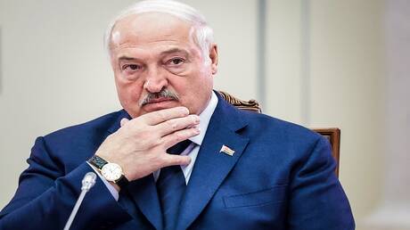 لوكاشينكو: إيران قوية والولايات المتحدة ضعيفة