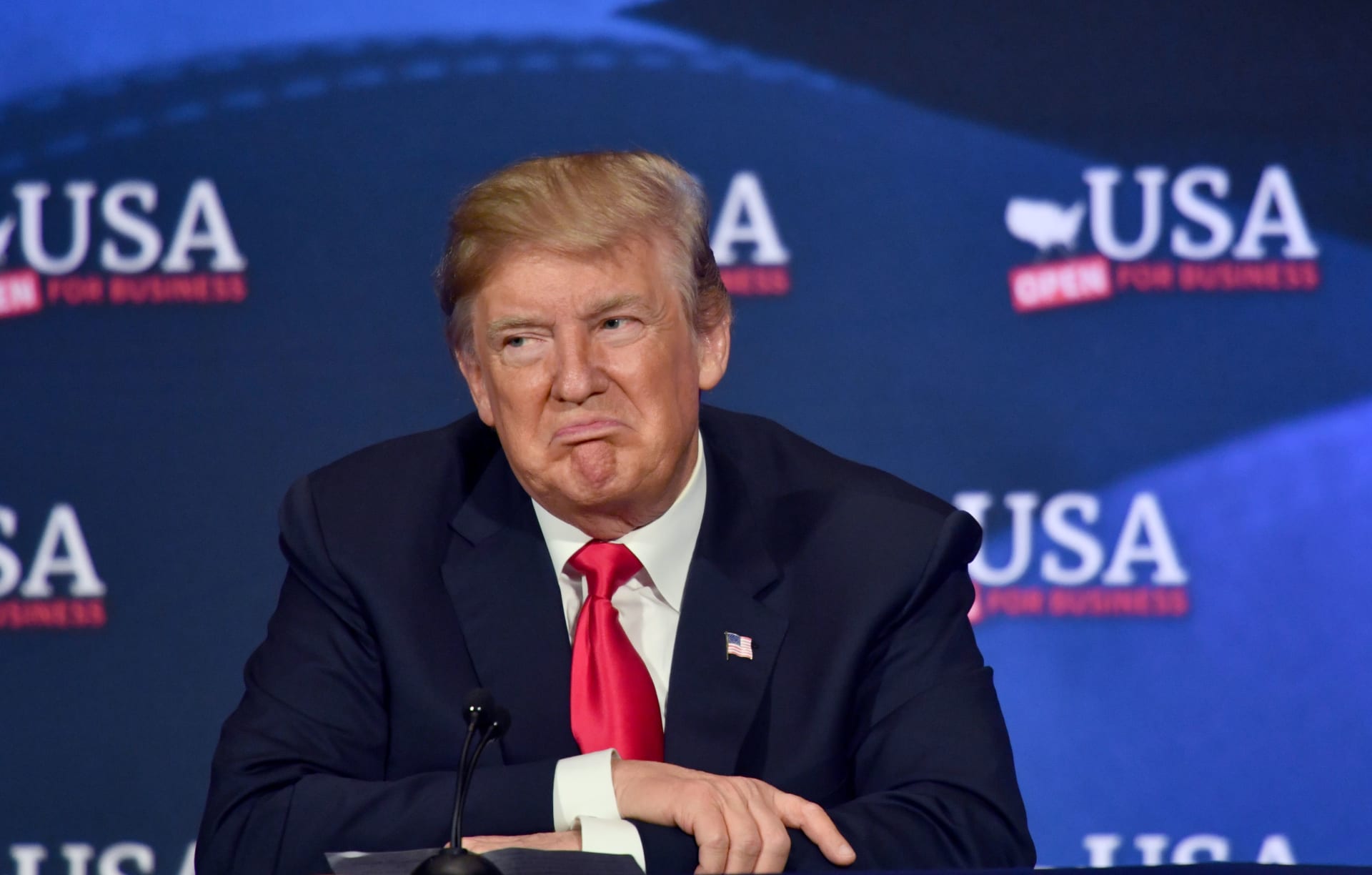 Oil Traders Bet Millions Before Trump’s Iran Announcement