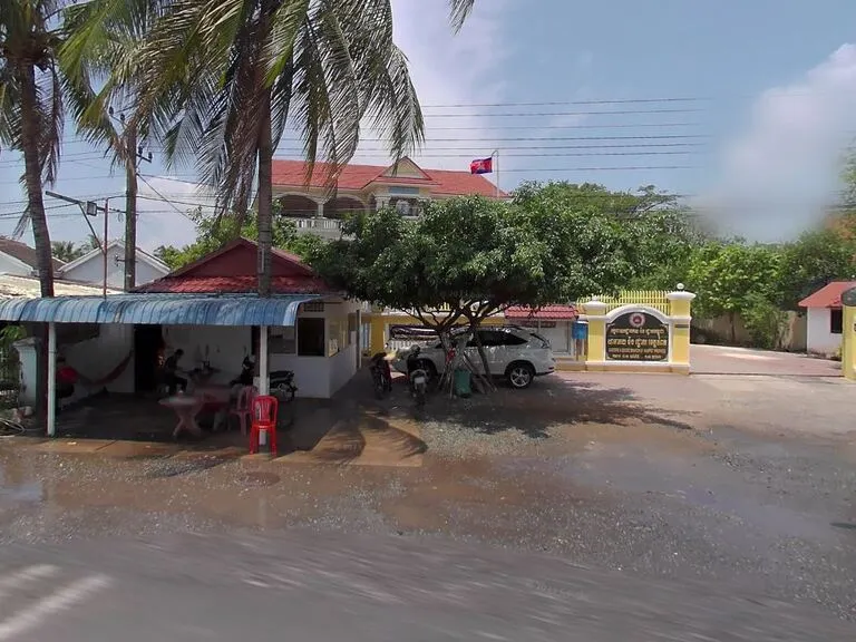 Visite de la Fédération des Commerçants de Vêtements à la Douane