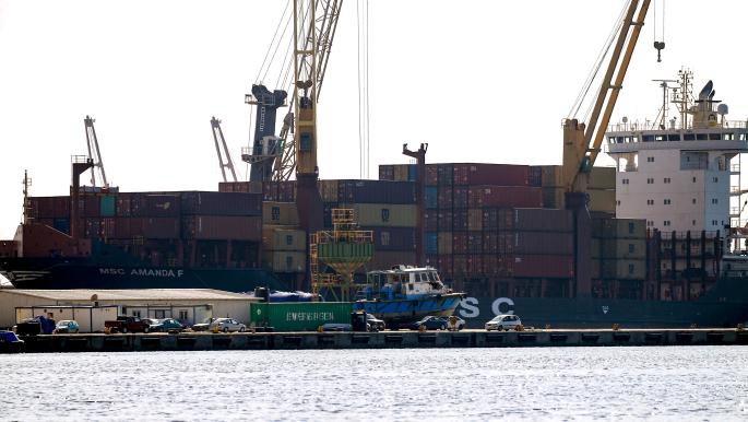 ليبيا تلغي الدولار الجمركي وتوحد الرسوم