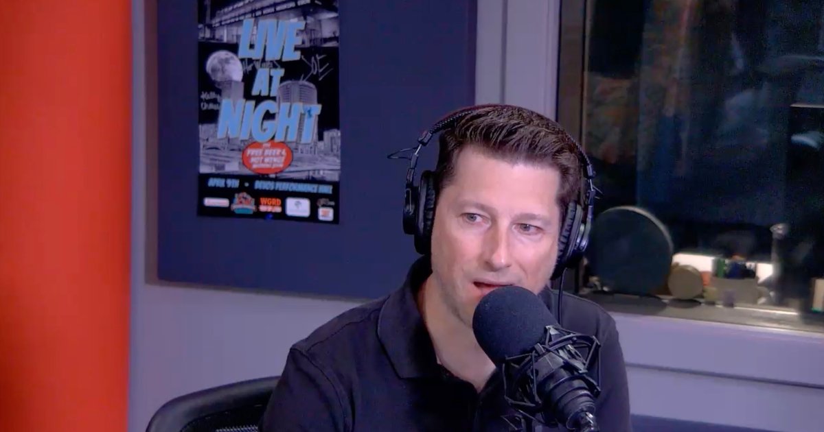 Discuss regional developments in call between leaders