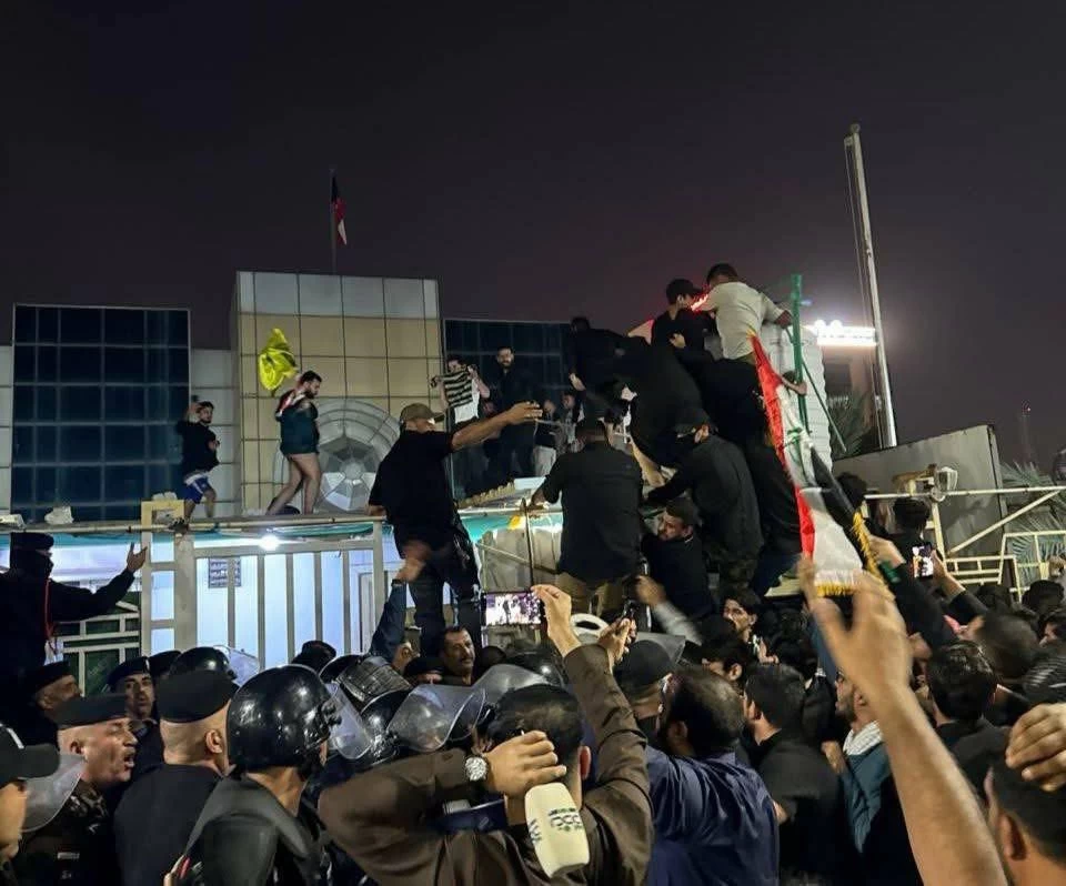 اعتداء على القنصلية الكويتية في البصرة