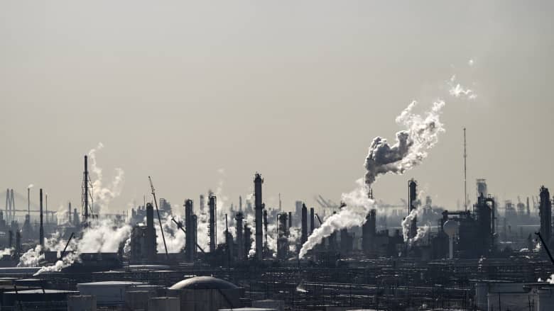 Baisse des prix du cuivre et tensions iraniennes