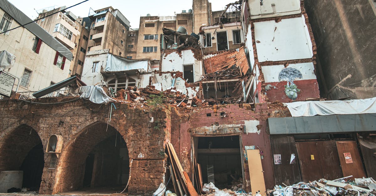 غارات إسرائيلية على لبنان تسفر عن شهداء وجرحى