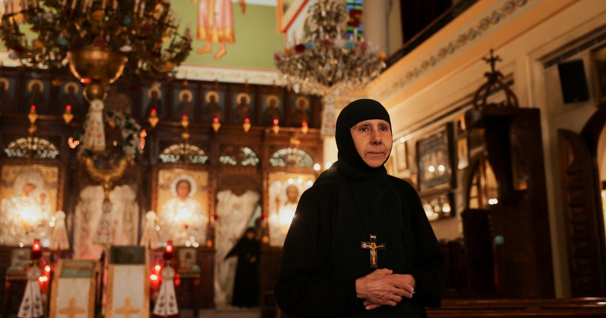 İsa Heykelinin Yıkılması: Hristiyan Varlığını Silme Çabası