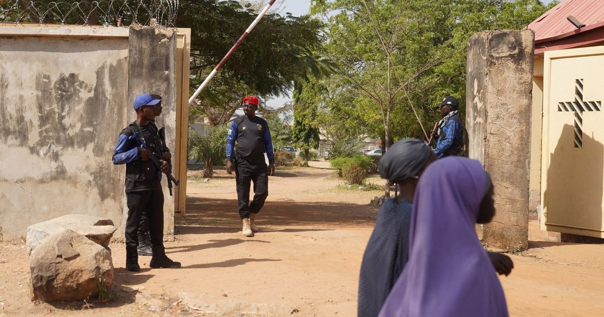 Bewaffnete greifen Universität in Nigeria an – 30 Tote