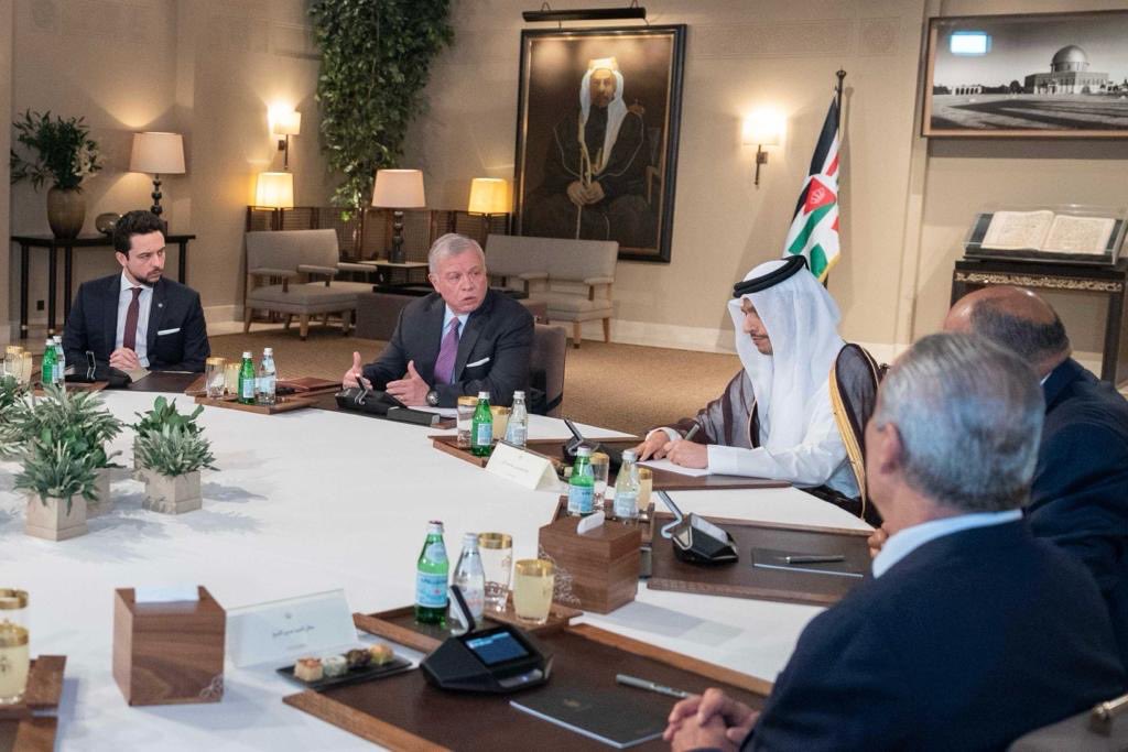 التضامن العربي ضد الاعتداءات الإيرانية