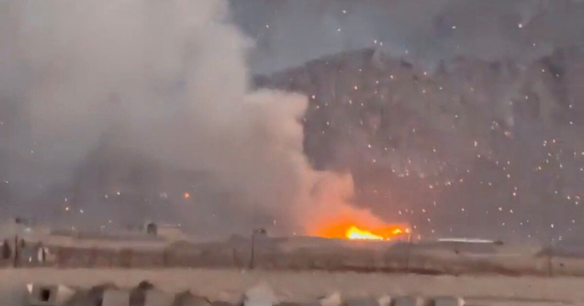 تصعيد أمريكي ضد إيران وجهود لاستئناف شحنات الطاقة