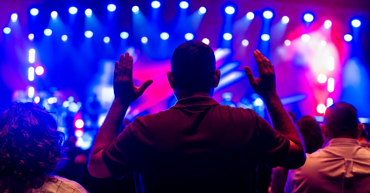 موسم العروض الحية في الإمارات - مايو 2023