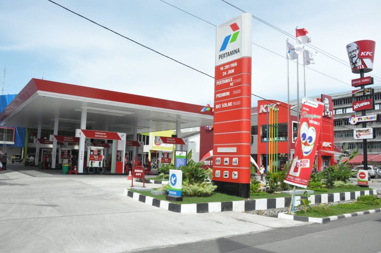 Pertamina prend en charge la différence des prix du carburant