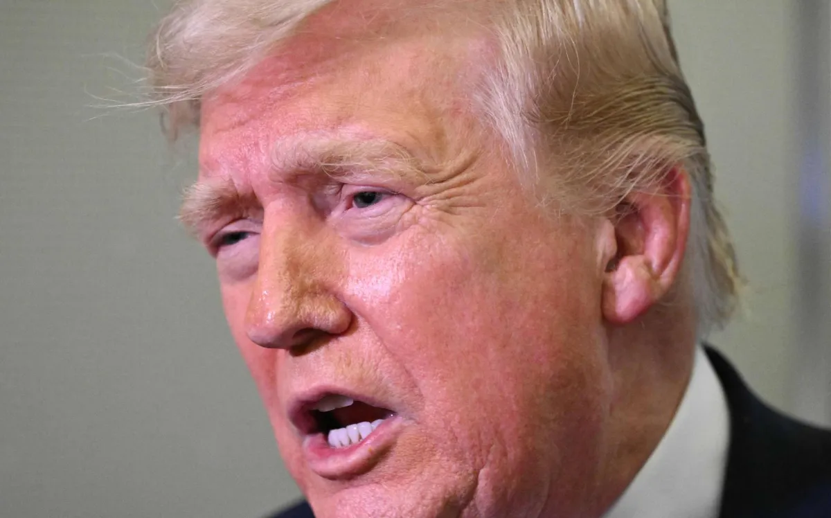 İran, Hürmüz Boğazı'ndan 20 petrol tankerinin geçişine onay verdi