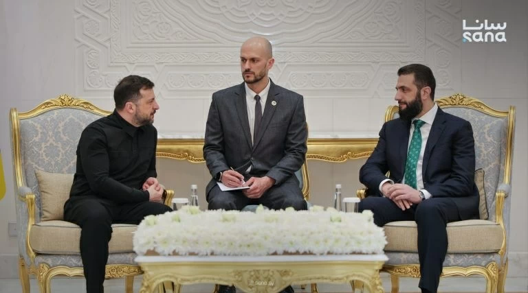 Zelensky visite Damas pour renforcer la coopération militaire