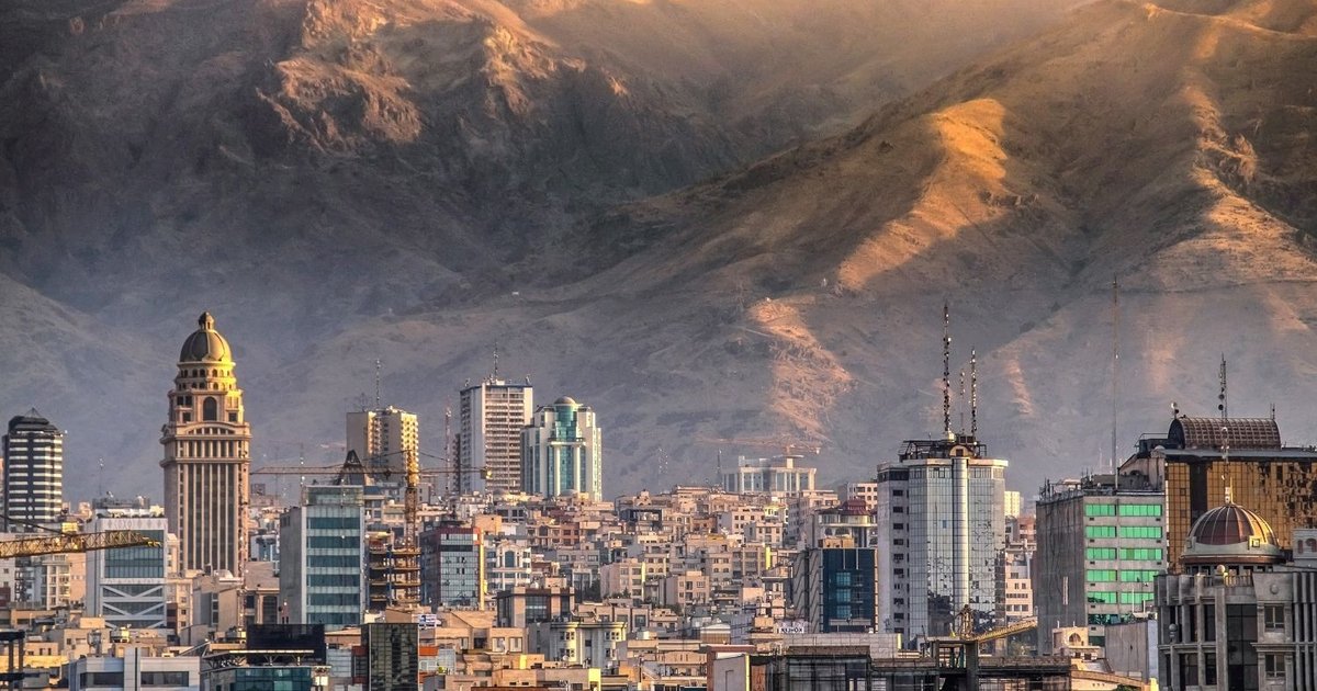 تأثير الإنترنت النخبوي على الفجوات الاجتماعية في إيران