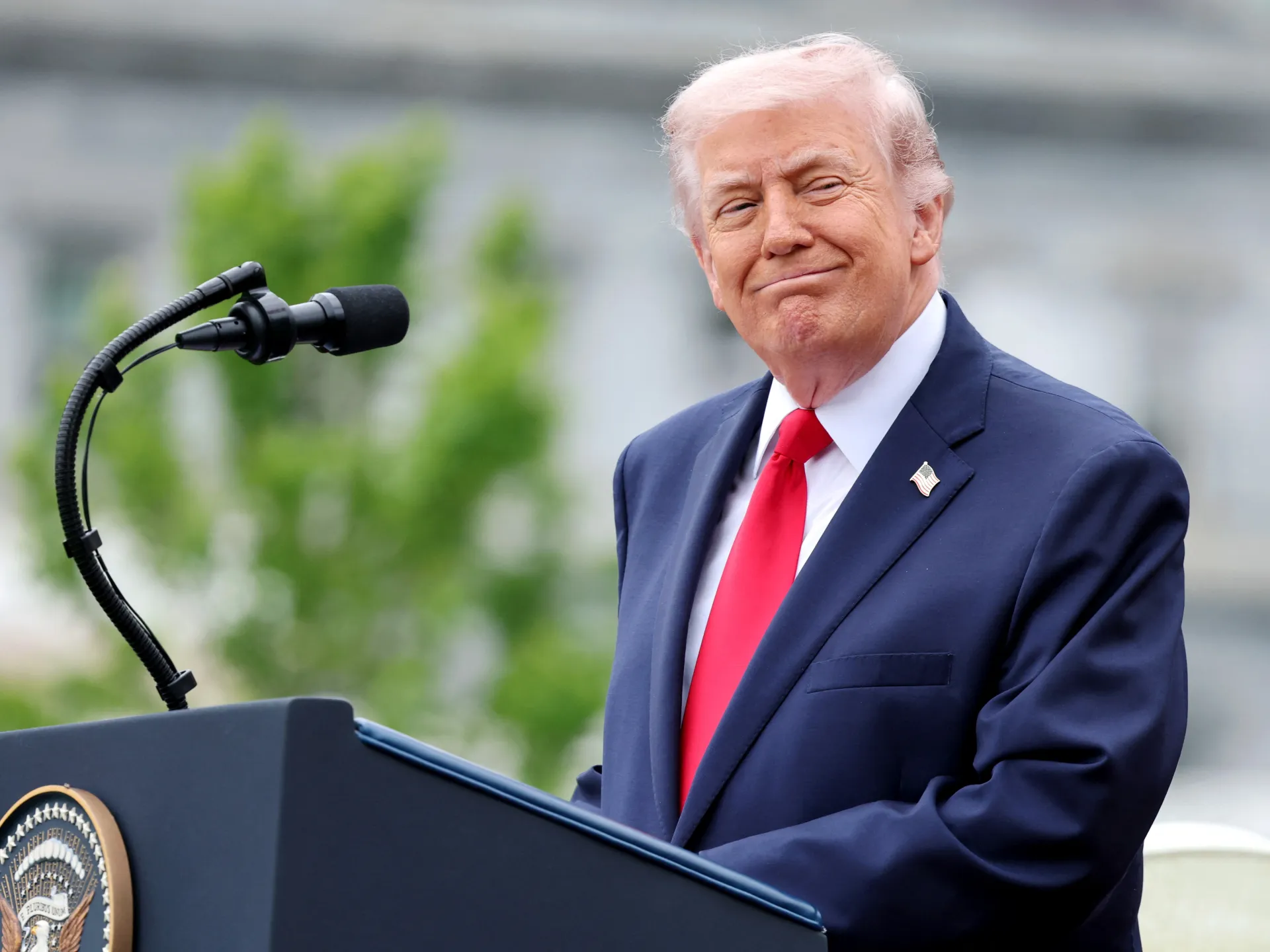 مقترح إيراني لفتح مضيق هرمز يثير جدلاً