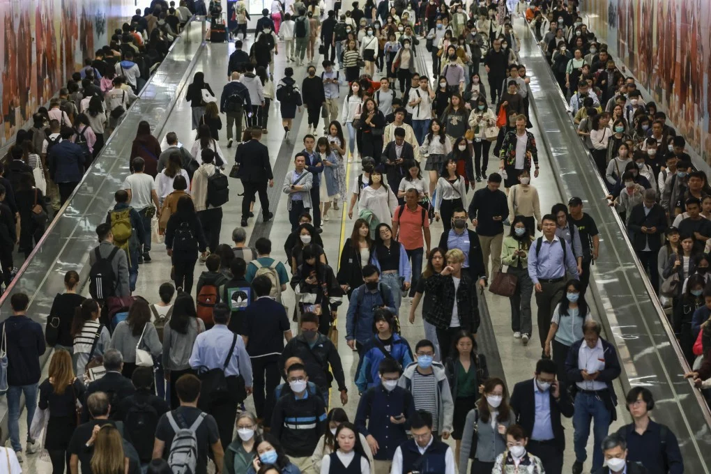 خسائر صندوق الادخار الإجباري في هونغ كونغ