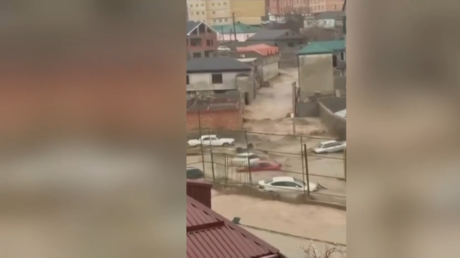 فيضانات محج قلعة في داغستان الروسية